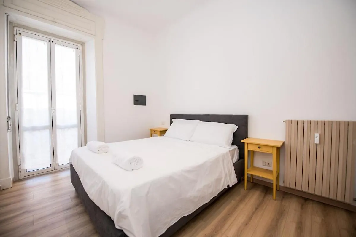 Shortmi Buenos Aires Apartment Milan