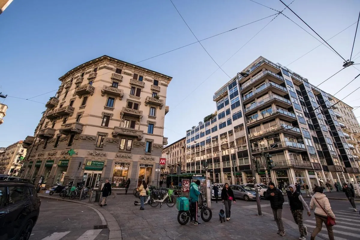 Shortmi Buenos Aires Apartment Milan Italy