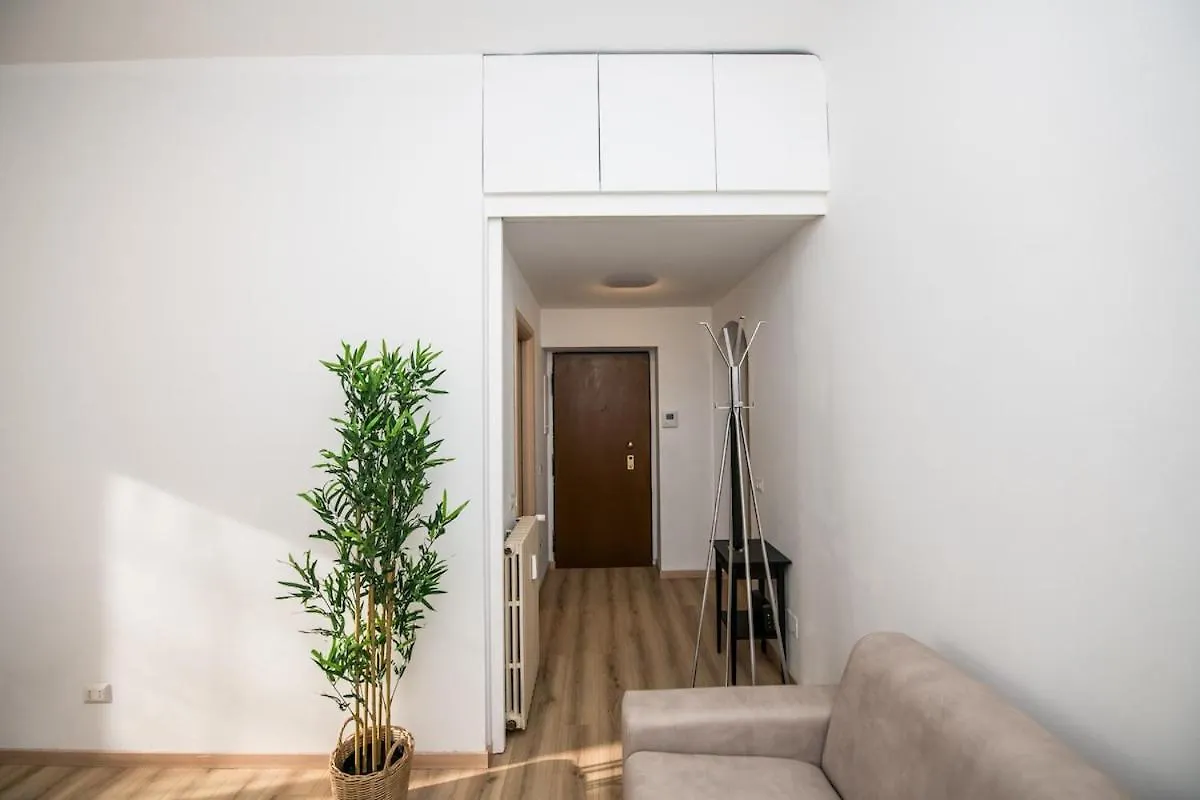 Shortmi Buenos Aires Apartment Milan