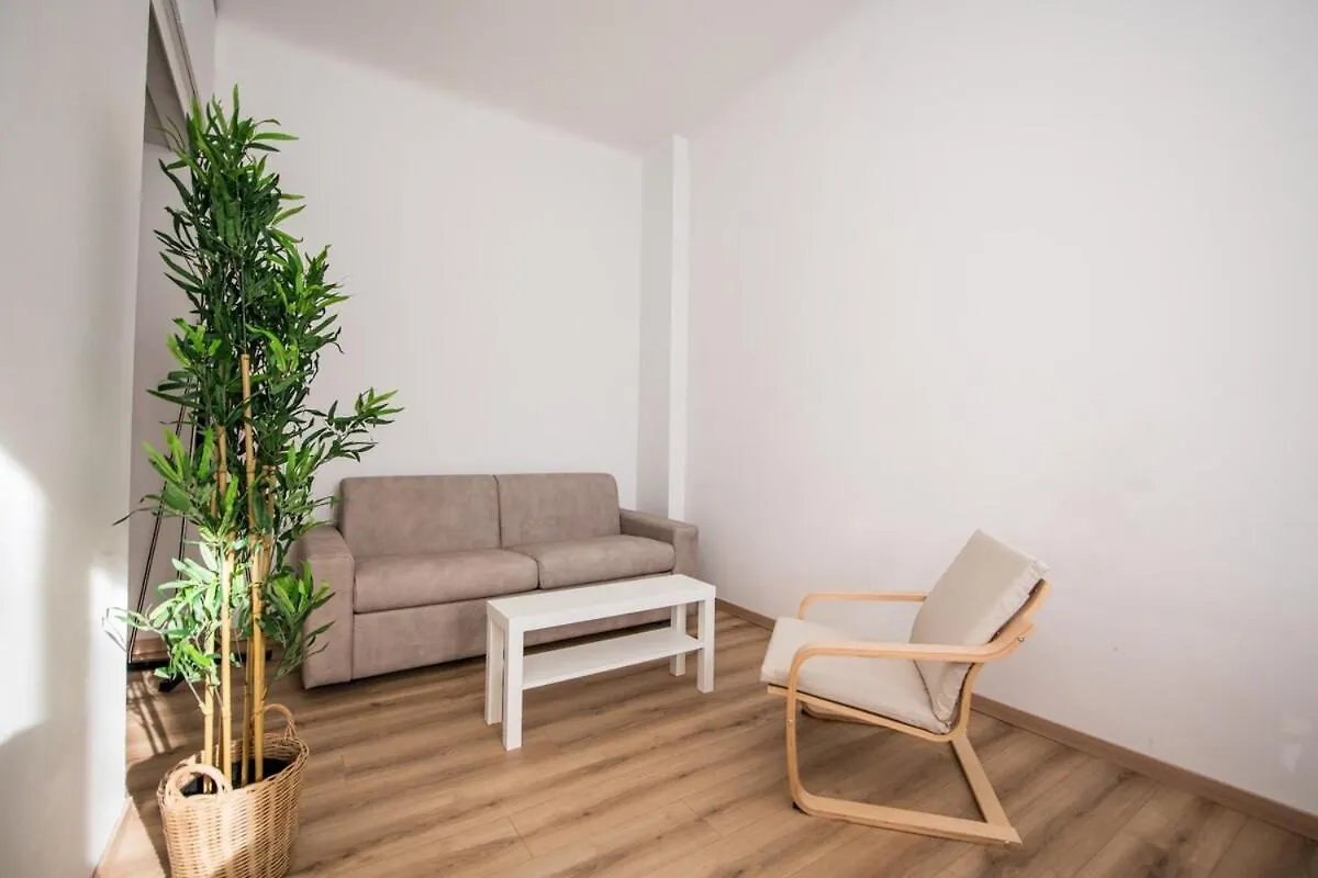 Shortmi Buenos Aires Apartment Milan Italy