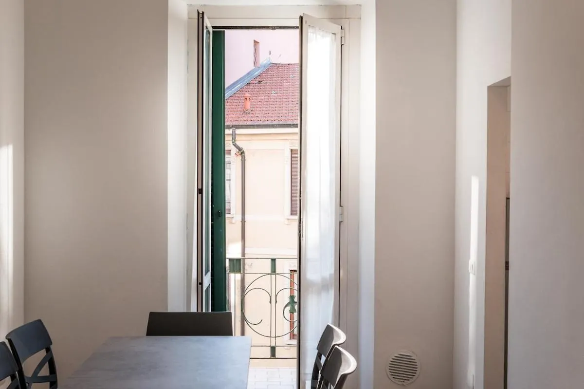 Shortmi Buenos Aires Apartment Milan