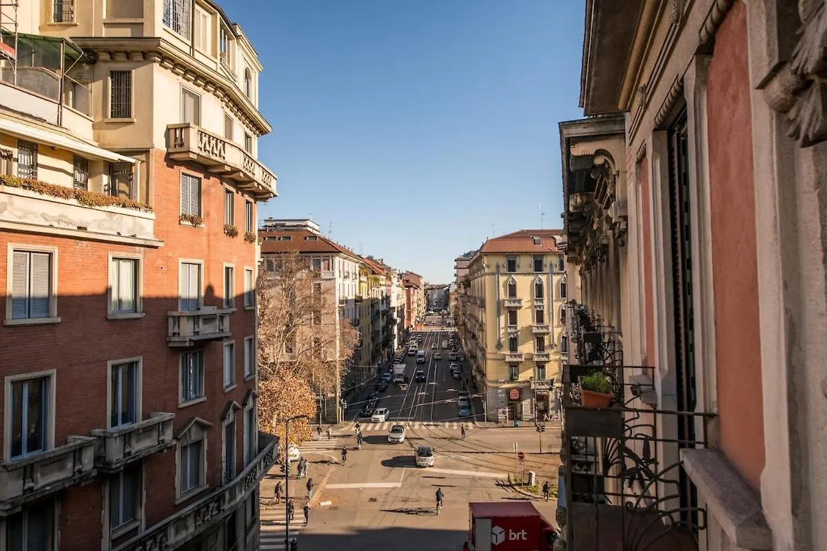 Shortmi Buenos Aires Apartment Milan